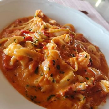 Contessa - Boston - Spicy Lobster Capellini - Italian Near Me - Boston, Massachusetts Contessa - Boston - Spicy Lobster Capellini - Italian Near Me - Boston, Massachusetts