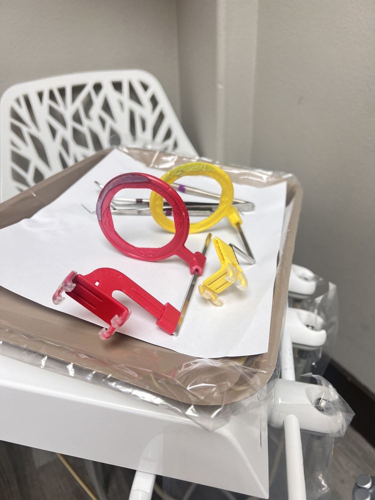 ABSOLUTE DENTAL MEADOWS Updated October 2024 50 Reviews 4300