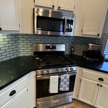 SoCal Home Remodelers - a clean kitchen - General Contractors Near Me - Murrieta, California SoCal Home Remodelers - a clean kitchen - General Contractors Near Me - Murrieta, California