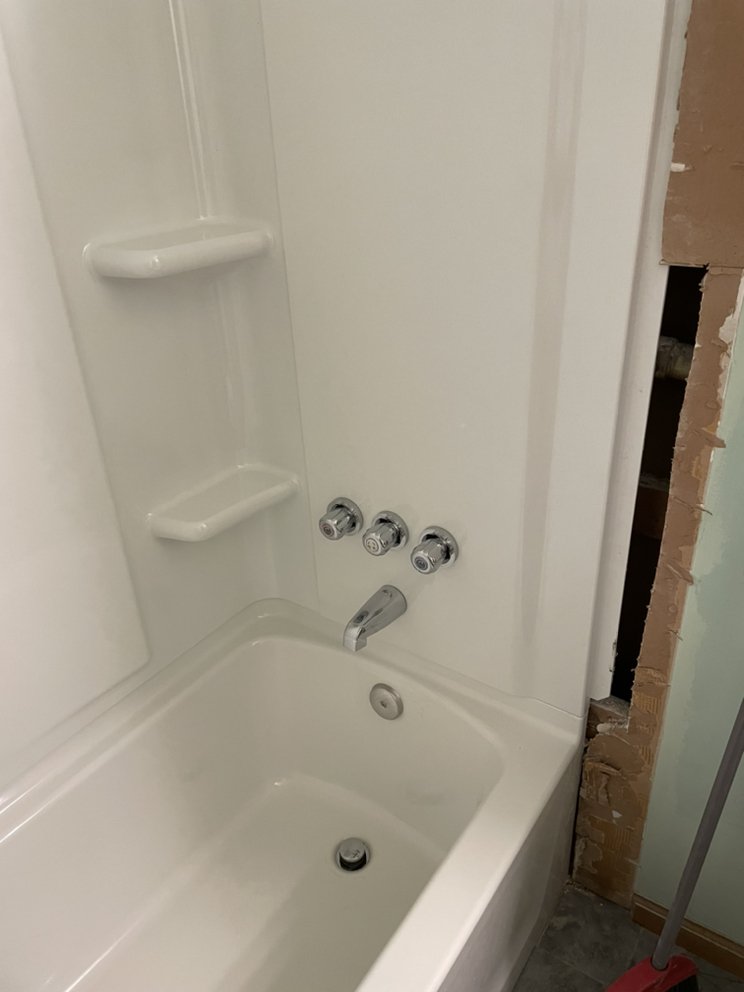 Slide of Everlast Services