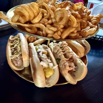 Wally's Wieners - Hot Dog Tower. The Rhody, Jefe, Jammin. Chili dog, and Wally in the back - Hot Dogs Near Me - Newport, Rhode Island