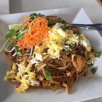 Noodle Wave - Pad Thai Chicken - Thai Near Me - Frisco, Texas Noodle Wave - Pad Thai Chicken - Thai Near Me - Frisco, Texas