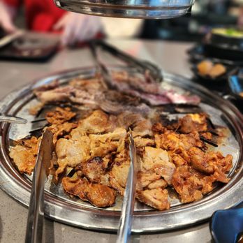 Ember Korean BBQ - Cooking time! - Korean Near Me - Elk Grove, California