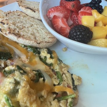 Another Broken Egg Cafe - Veggie Delight Omelette - American Near Me - Columbus, Ohio Another Broken Egg Cafe - Veggie Delight Omelette - American Near Me - Columbus, Ohio