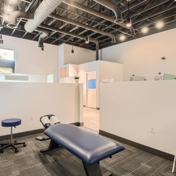 NuSpine Chiropractic - Sandy - NuSpine Chiropractic provides convenient retail locations, evening and weekend hours, 15-minute visits, and online payments. - Chiropractors Near Me - Sandy, Utah