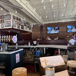 Roosters - Inside shot