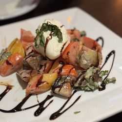 Centanni Italian Restaurant - Heirloom Tomatoes with Burrata