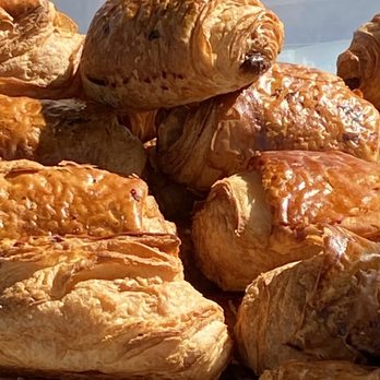 JW Pastry - Chocolatine - Bakeries Near Me - Davie, Florida