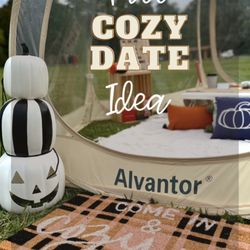 We offer a cozy bubble tent for fall and winter!