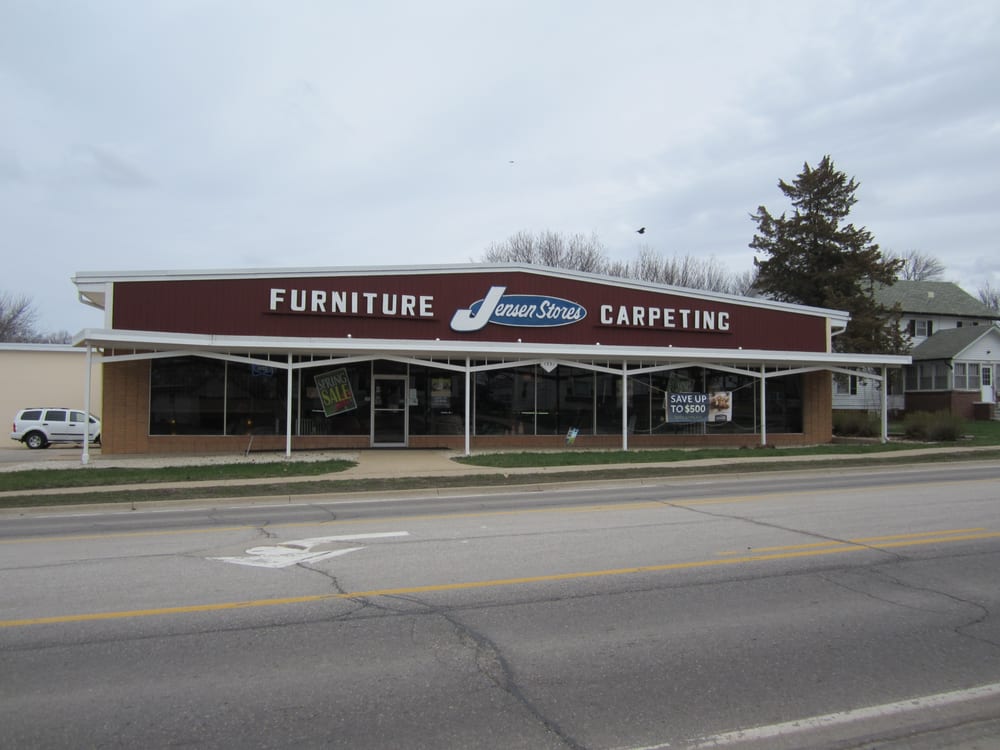 JENSEN STORES Updated September 2024 1331 Central Ave, Estherville
