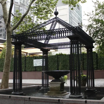 Dag Hammarskjold Plaza - Landmarks & Historical Buildings Near Me - New York, New York
