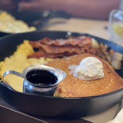 Urban Kitchen - Pancakes, eggs, bacon and hash browns