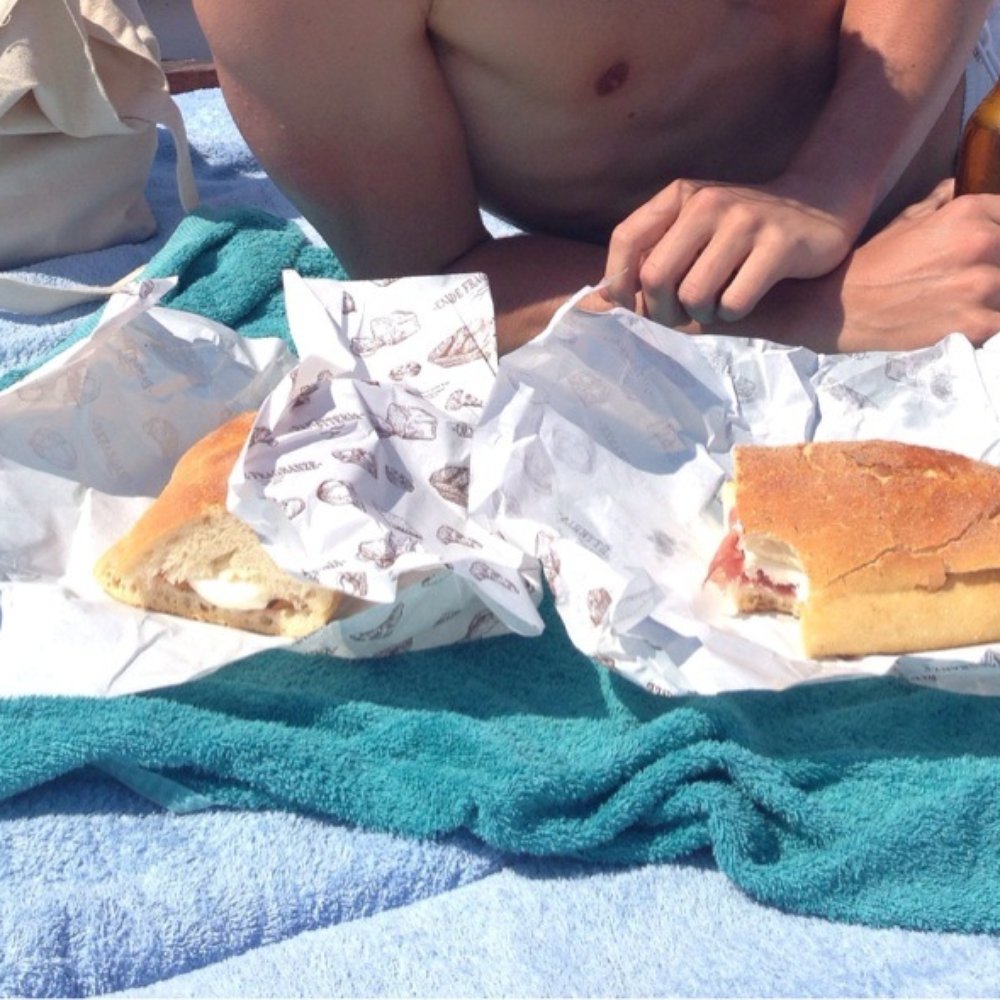 Cuccurullo Aldo - Sandwiches, beer and iced tea. - Delicatessen Near Me - Capri, NA