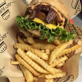 Juicy Burger - Burgers Near Me - Stockton, California