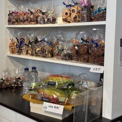 Dumon Chocolatier