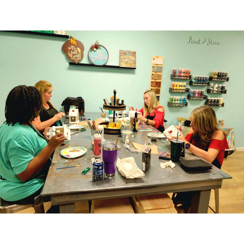 HAMMER & STAIN QUEEN CREEK Updated April 2024 10 Photos 18540 E