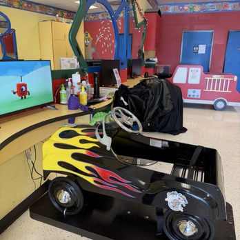 Cookie Cutters Haircuts for Kids - Car chairs & tvs for kids - Kids Hair Salons Near Me - Fullerton, California Cookie Cutters Haircuts for Kids - Car chairs & tvs for kids - Kids Hair Salons Near Me - Fullerton, California