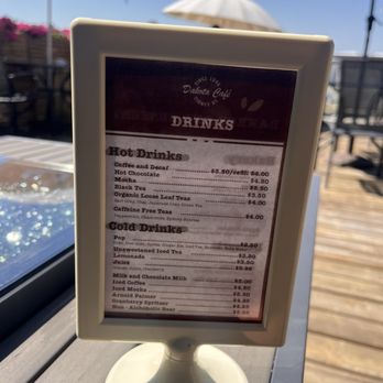 Dakota Cafe - Cafes Near Me - North Saanich, British Columbia