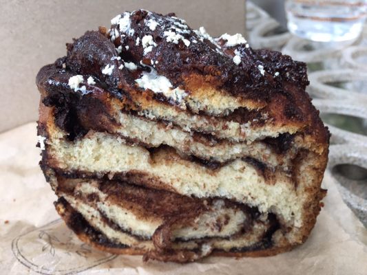 Essen Bakery by null