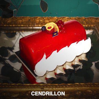 Maison Zürcher - NOEL 16/17 CENDRILLON CENDRILLON Dacquoise amande, coulis fraise, crémeux citron, mousse fruits rouges - Tea Rooms Near Me - Bordeaux, 33 Maison Zürcher - NOEL 16/17 CENDRILLON CENDRILLON Dacquoise amande, coulis fraise, crémeux citron, mousse fruits rouges - Tea Rooms Near Me - Bordeaux, 33