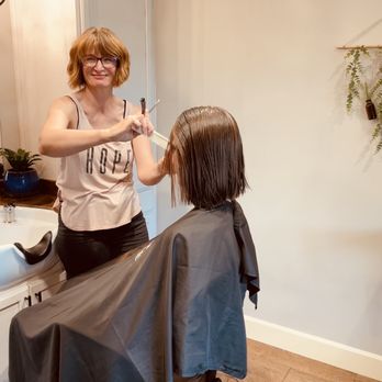 Winsome Boutique Salon - Razor cuts available - Hair Stylists Near Me - Walla Walla, Washington Winsome Boutique Salon - Razor cuts available - Hair Stylists Near Me - Walla Walla, Washington