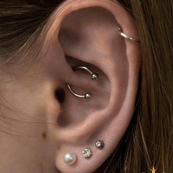 Magic Art Society - Piercing magic art society - Tattoo Near Me - Paris, 75 Magic Art Society - Piercing magic art society - Tattoo Near Me - Paris, 75