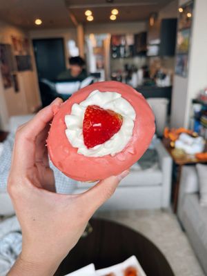 Doce Donut Co by null