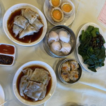 Seafood Cove 2 - Har gow, siu mai, egg tart, Chinese broccoli, bbq pork rice roll, beef rice roll - Dim Sum Near Me - Westminster, California