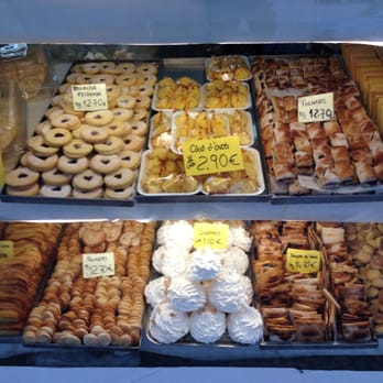 Pastelaria Doce Doce - Montra da Doce Doce - Bakeries Near Me - Lisbon, 11 Pastelaria Doce Doce - Montra da Doce Doce - Bakeries Near Me - Lisbon, 11