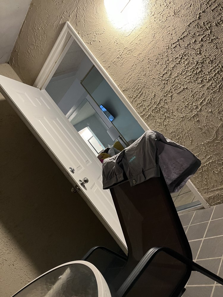 Slide of Nic's Handyman And Plumbing