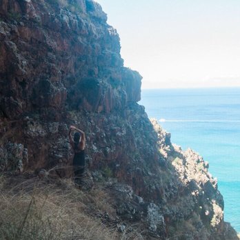 Upper Makua Cave - Access Restricted - Ocean views and salty air. What more can one ask for? - Hiking Near Me - Waianae, Hawaii Upper Makua Cave - Access Restricted - Ocean views and salty air. What more can one ask for? - Hiking Near Me - Waianae, Hawaii