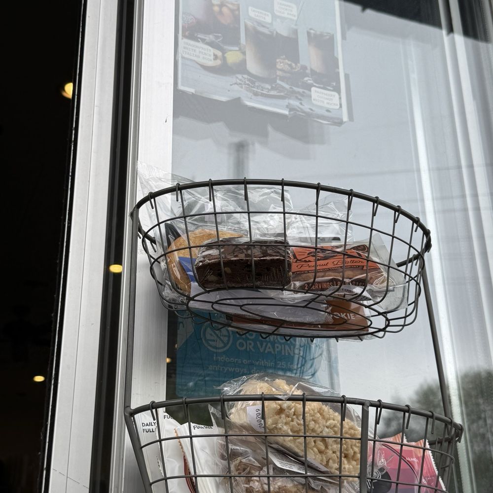 Cutters Point Coffee - Snacks - Coffee Roasteries Near Me - Tacoma, Washington Cutters Point Coffee - Snacks - Coffee Roasteries Near Me - Tacoma, Washington