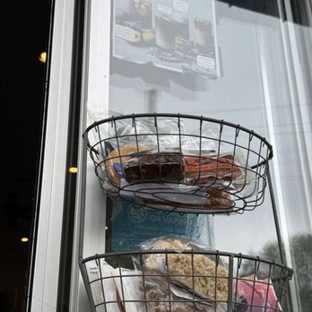 Cutters Point Coffee - Snacks - Coffee Roasteries Near Me - Tacoma, Washington Cutters Point Coffee - Snacks - Coffee Roasteries Near Me - Tacoma, Washington