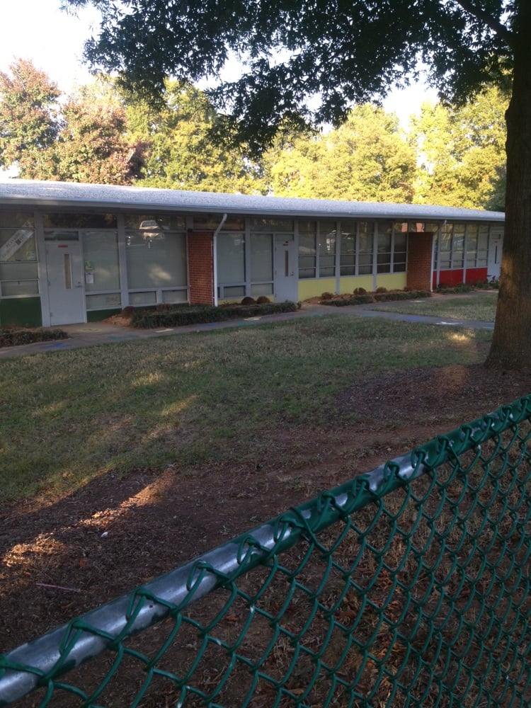 Double Oaks Outreach Family Resource - social services organization in Charlotte, NC