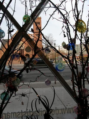 Detroit Artists Market by null