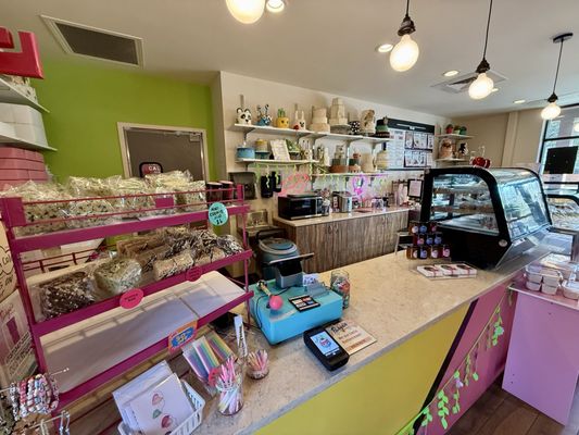 Paige's Bakehouse by null