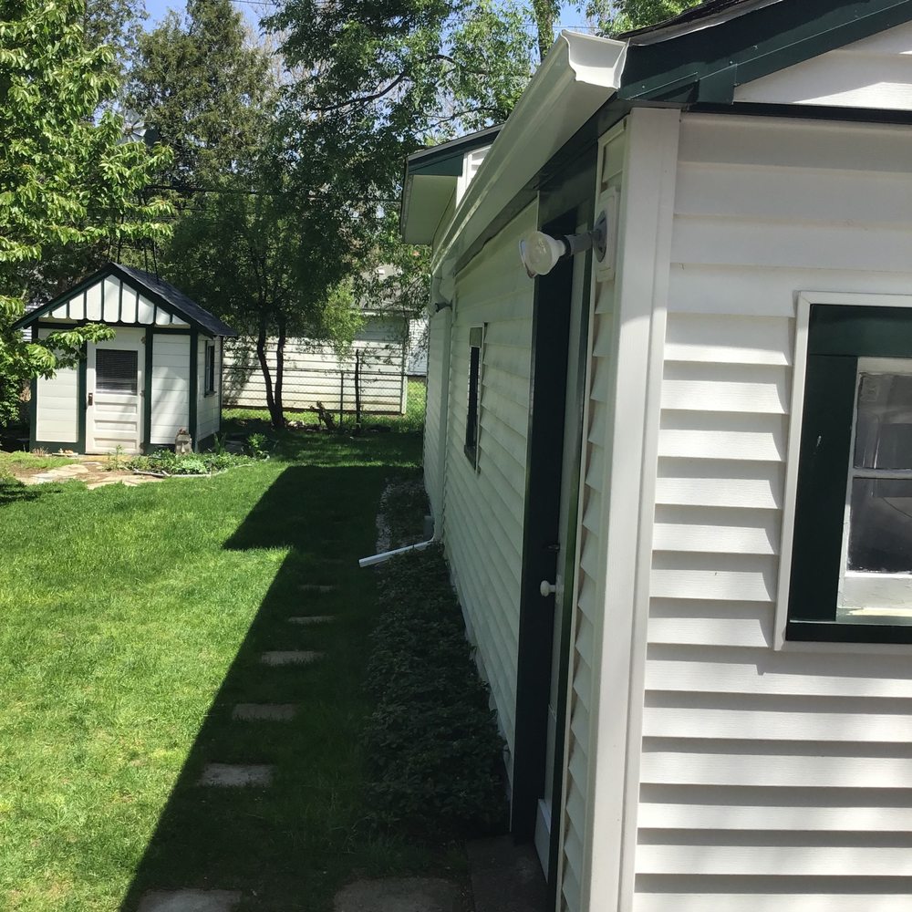 Great Lakes Gutter - Garage - Gutter Services Near Me - Livonia, Michigan Great Lakes Gutter - Garage - Gutter Services Near Me - Livonia, Michigan