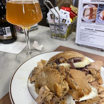 Casa Guedes - Pork and cheese sandwich - Portuguese Near Me - Porto, 13 Casa Guedes - Pork and cheese sandwich - Portuguese Near Me - Porto, 13
