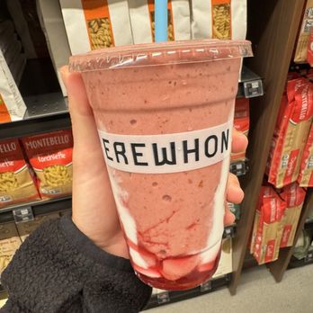 Erewhon Manhattan Beach - Grocery Near Me - Manhattan Beach, California