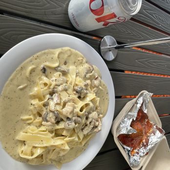 Sampa's Pizza Cafe - Fettuccine Alfredo plus meatball - Pizza Near Me - Marina del Rey, California Sampa's Pizza Cafe - Fettuccine Alfredo plus meatball - Pizza Near Me - Marina del Rey, California