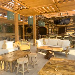 Big Chill Island House