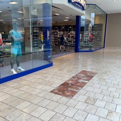 Champs Sports