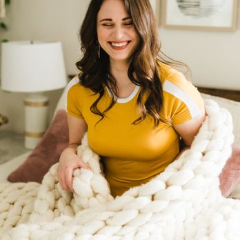 French Press Photographie - Boudoir Empowerment Sessions - Boudoir Photography Near Me French Press Photographie - Boudoir Empowerment Sessions - Boudoir Photography Near Me