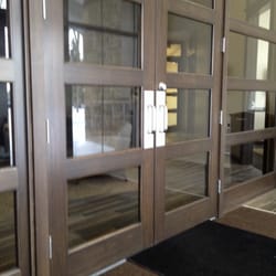 Tronconi Segarra & Associates - New building entrance.