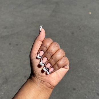 Omni Nail Spa - Didn't even bother to clean up the sides of my nails, left with white polish around the perimeters. - Nail Salons Near Me - San Jose, California Omni Nail Spa - Didn't even bother to clean up the sides of my nails, left with white polish around the perimeters. - Nail Salons Near Me - San Jose, California