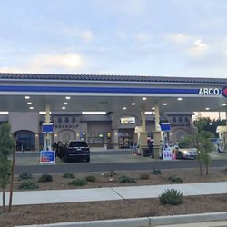ampm - Front of our station
