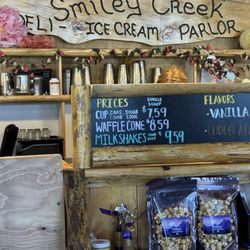Smiley Creek Lodge - Ice cream menu