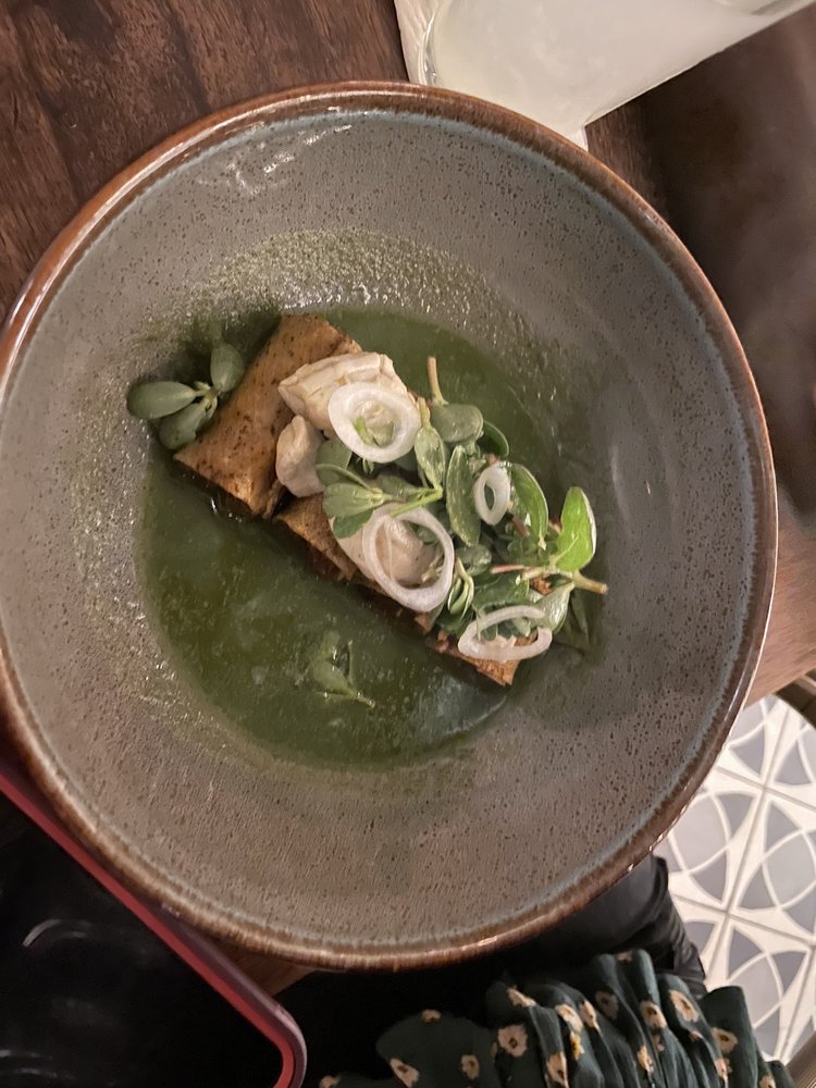 Emiliano Comida y Vino