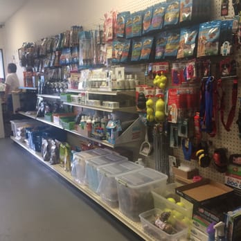 The Chow Hound - Wall of treats, leashes and shampoos - Pet Stores Near Me - Pearl City, Hawaii The Chow Hound - Wall of treats, leashes and shampoos - Pet Stores Near Me - Pearl City, Hawaii