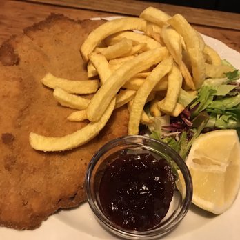 Cantina Tirolese - Pork cutlet was ok. A bit dry but the fries were really yummy. - Rome, RM Cantina Tirolese - Pork cutlet was ok. A bit dry but the fries were really yummy. - Rome, RM